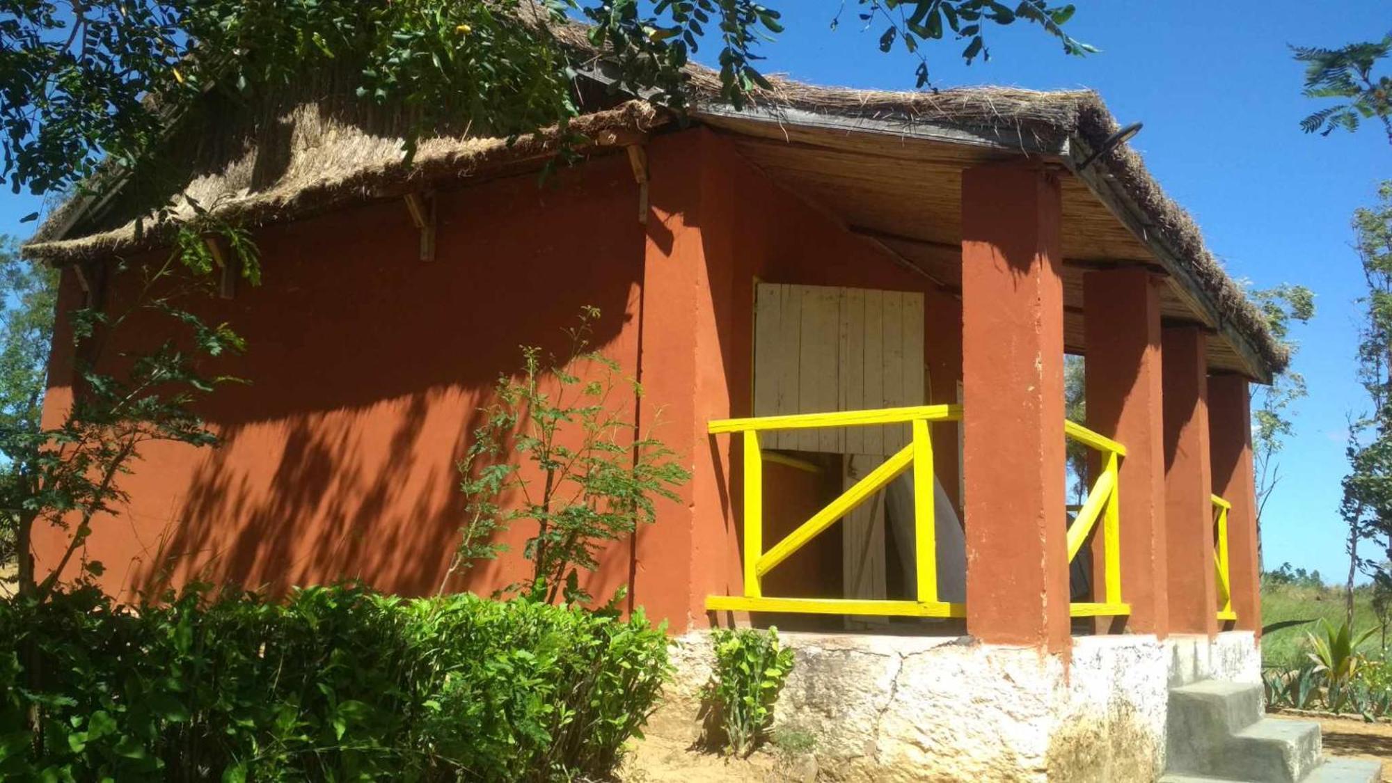 Ecolodge D'Isalo Ranohira Exterior photo